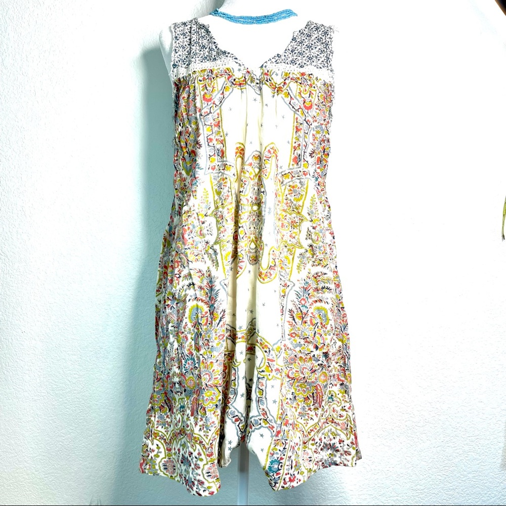 O’Neill sleeveless dress may be used as cover up multi patterned block